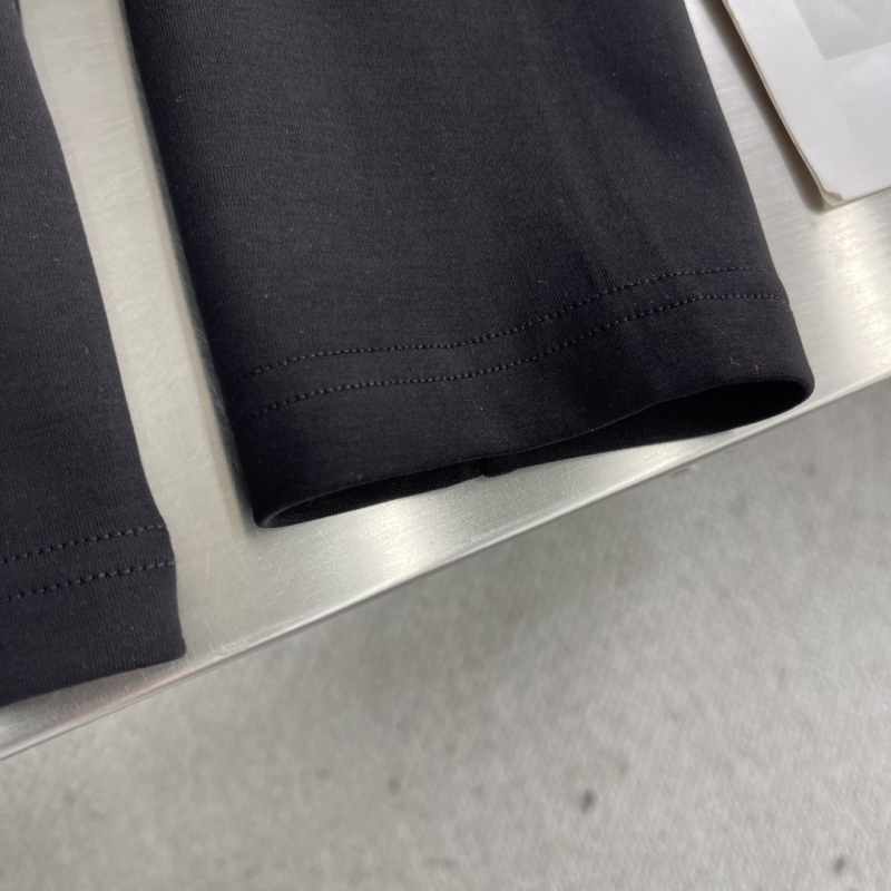 Bv*b*rry t-shirts